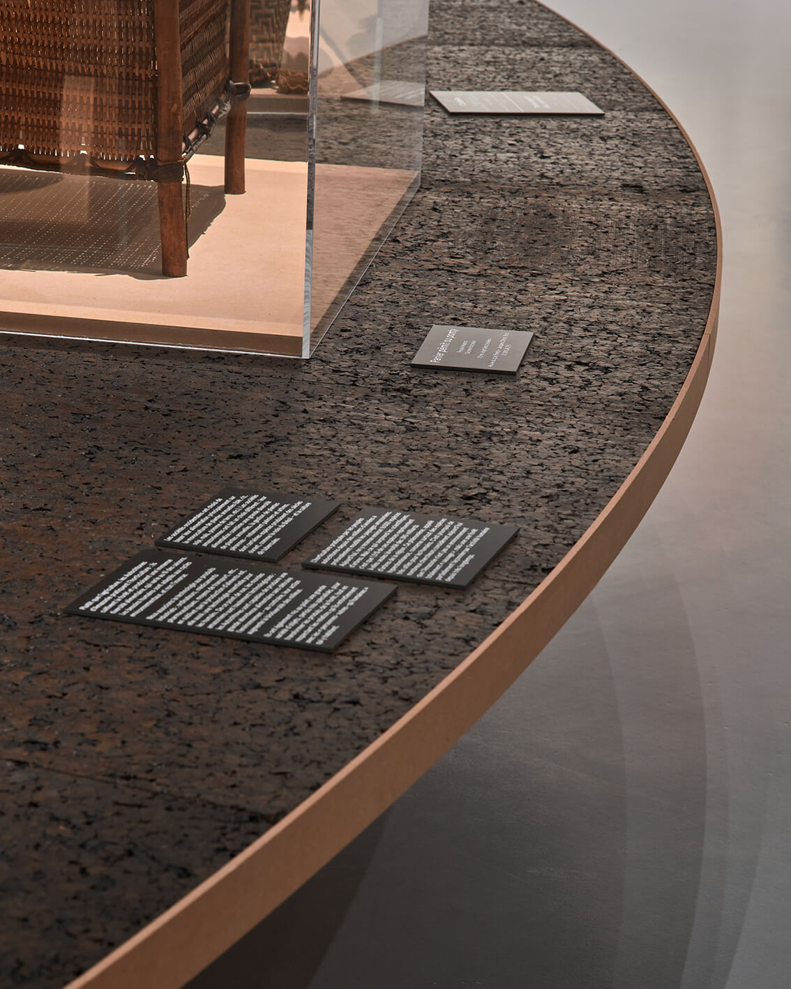 Amazonia_Exposition_QuaiBranly_Signalétique_Studio_Plastac_11 2 Amazonia_Exposition_QuaiBranly_Signalétique_Studio_Plastac_11 2